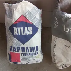 Jak zrobić zaprawę tynkarską Atlas - proste kroki i najlepsze porady