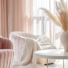Brudny róż: 10 pomysłów na eleganckie i kobiece wnętrza