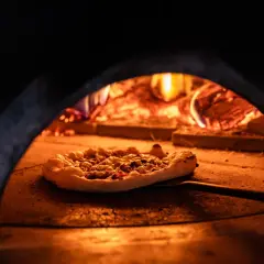 Jak zbudować piec do pizzy na drewno? Podpowiadamy
